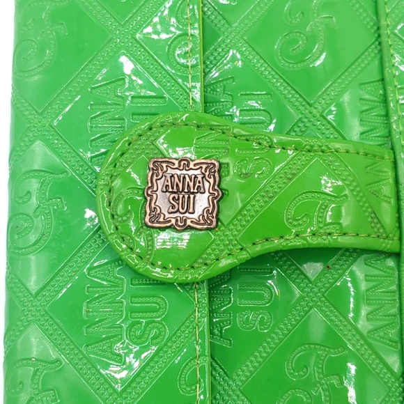 Anna Sui Vintage Leather trifold wallet - Picture 6 of 13